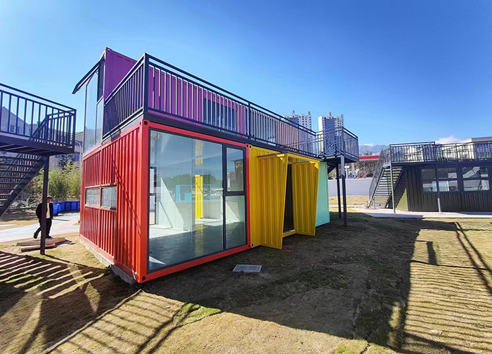 從工地宿舍到野外營地：雅居如何用定做住人集